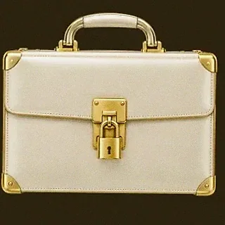 Locked leather briefcase — Golden Crown